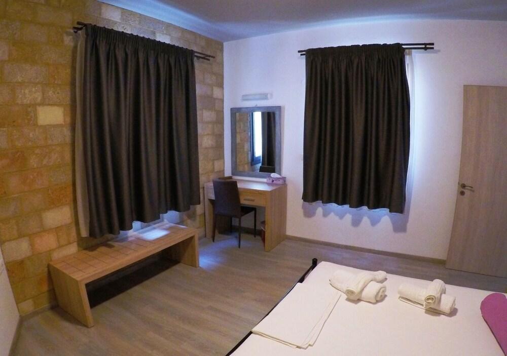 Mulberry Suites Rhodes City ภายนอก รูปภาพ