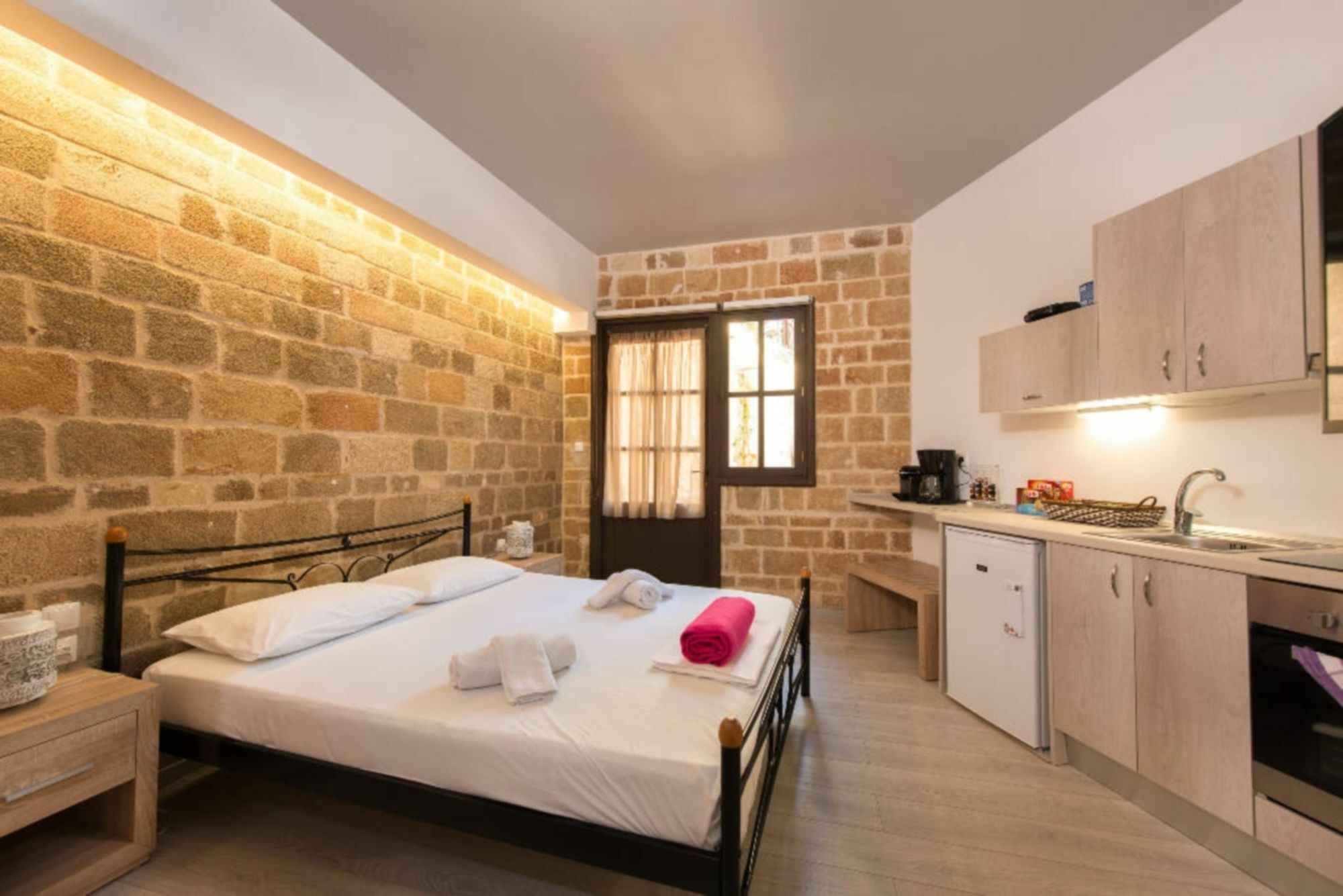 Mulberry Suites Rhodes City ภายนอก รูปภาพ